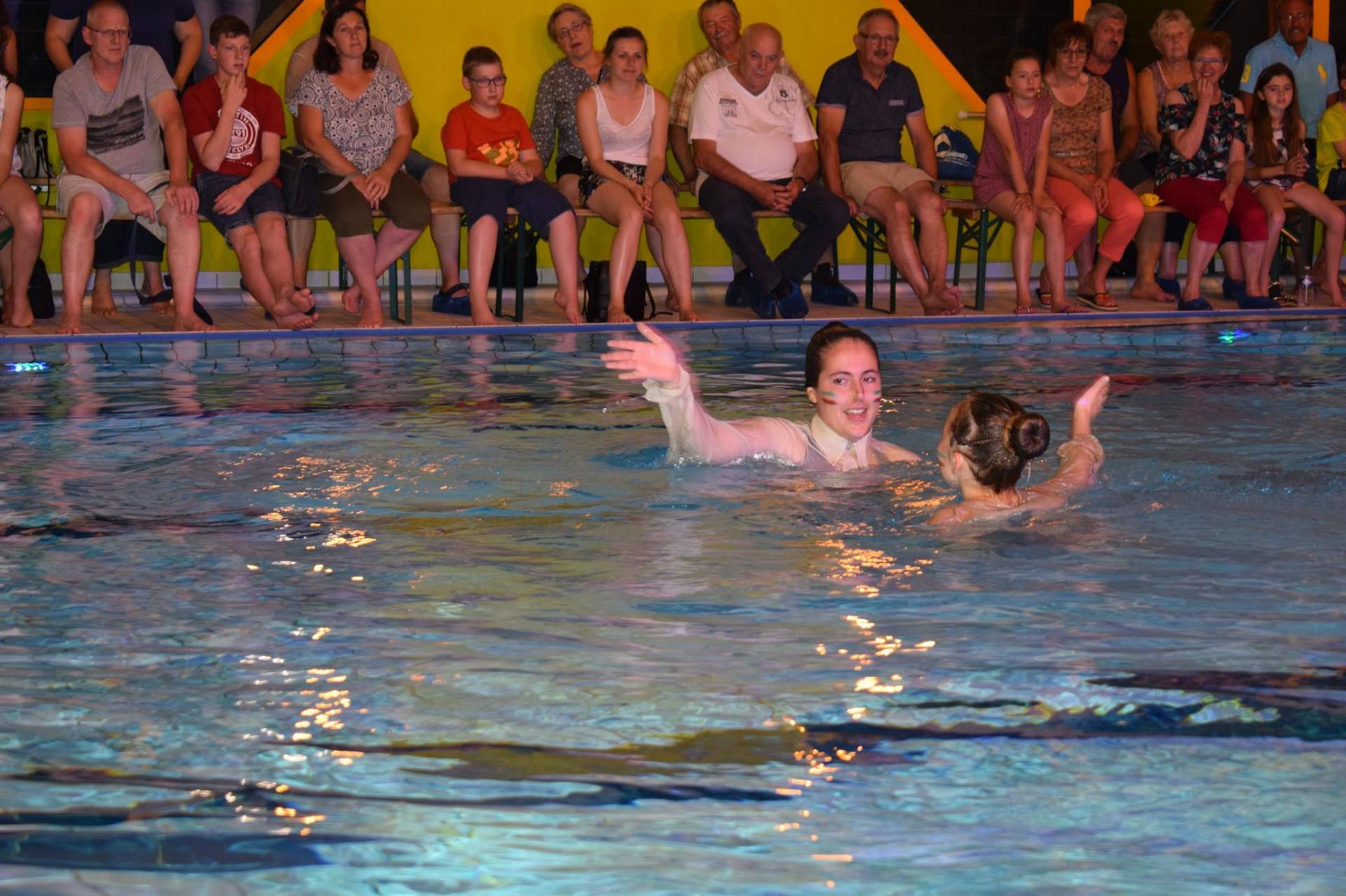 36137138_2566105586947862_2562548613175574528_o