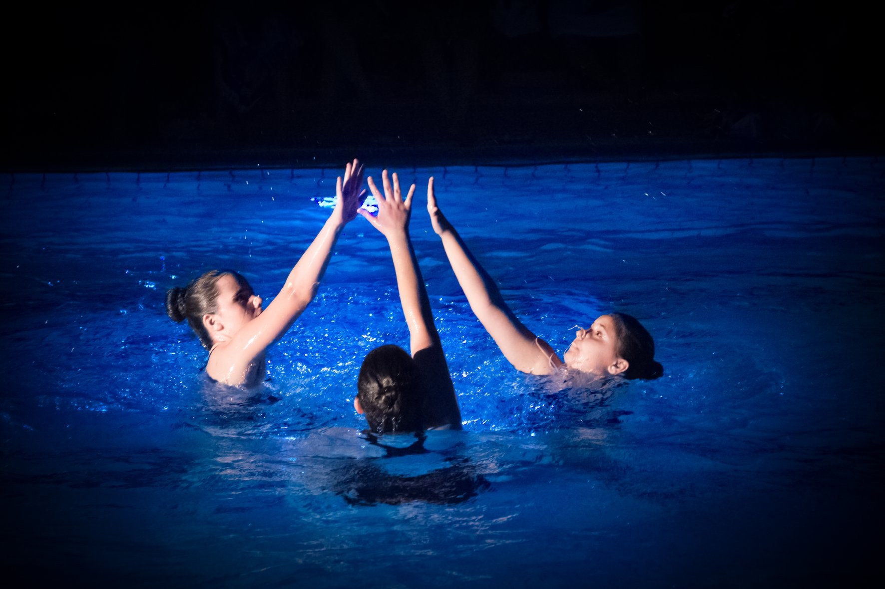 69290777 2846746088686473 190003189896970240 o